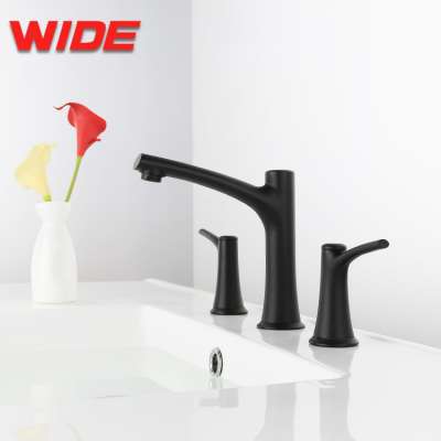 New arrival 3 hole wash basin faucet, 2 handle bathroom faucet with cUPC certification