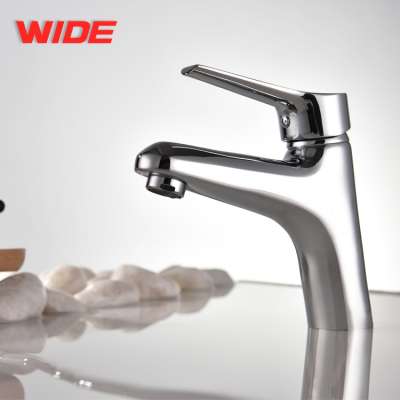 Cheap price deck mounted brass bathroom basin faucet for wholesale