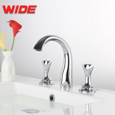 Good bathroom brass basin faucet set supplier in China